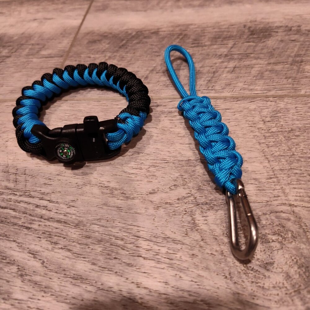 Survival Snake Bracelet and Black with Blue Corbra Key Chain